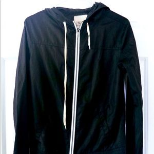 Women’s Windbreaker Jacket